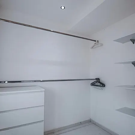Luxfair Penthouse Appartamento Sliema